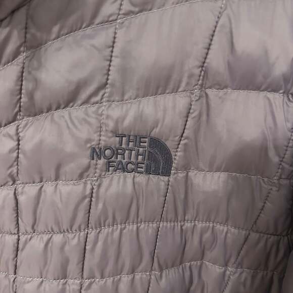 The North Face Women's Thermoball Triclimate Jacket XXL - Picture 16 of 16